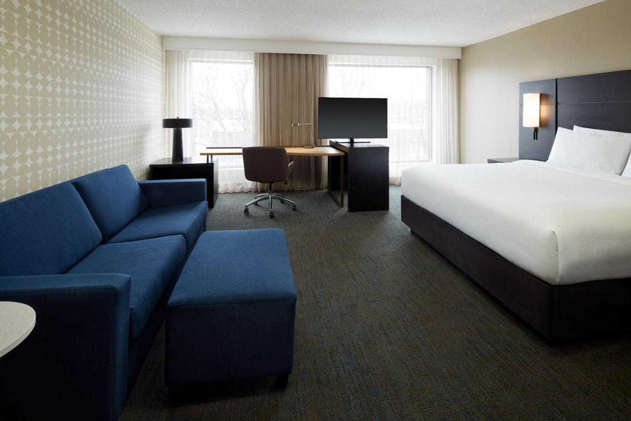 Residence Inn Montreal Midtown Exterior photo